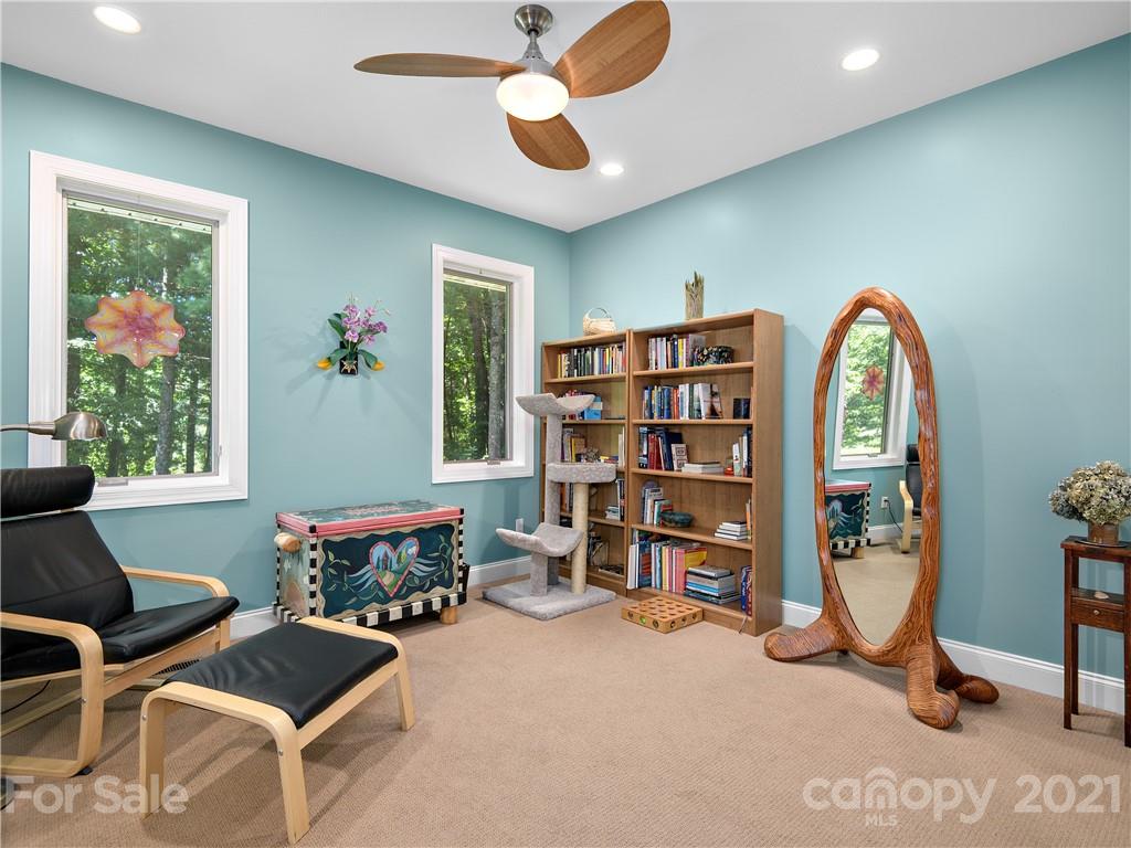46 Poplar Creek Drive Asheville NC 28805