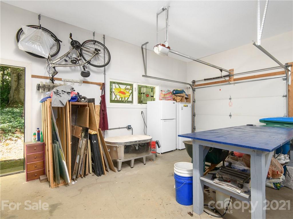 46 Poplar Creek Drive Asheville NC 28805