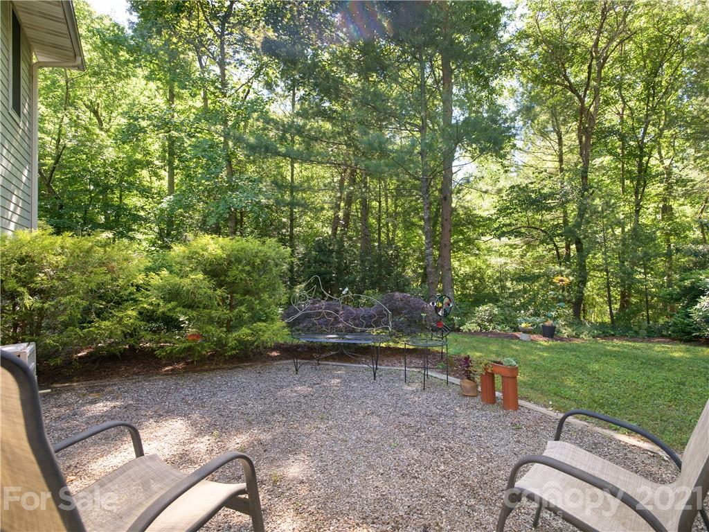 46 Poplar Creek Drive Asheville NC 28805