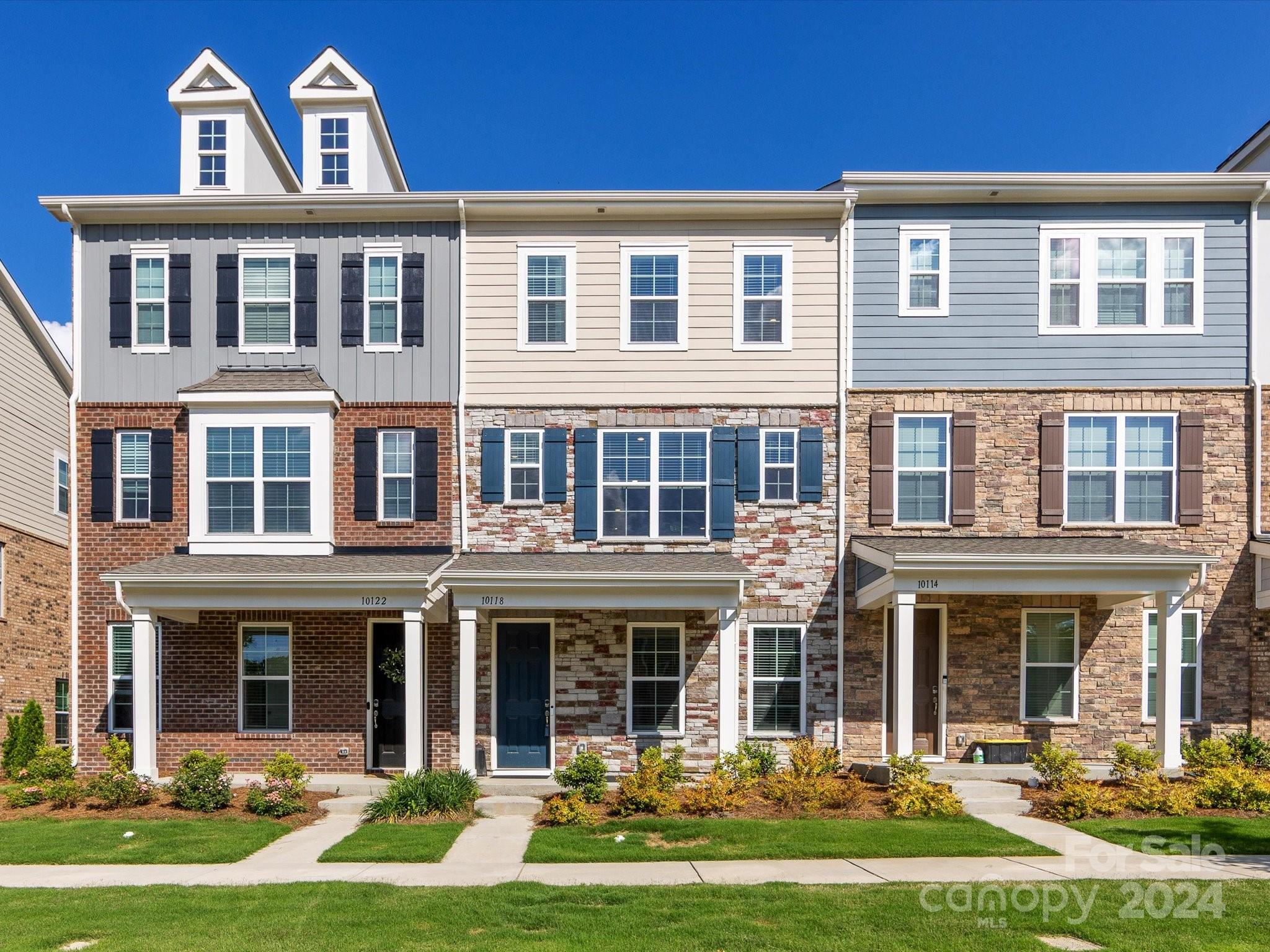 10118 Hemingway Place Charlotte NC 28227