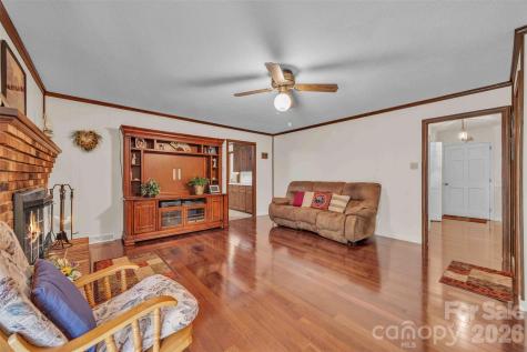 137 Proust Road Statesville NC 28625