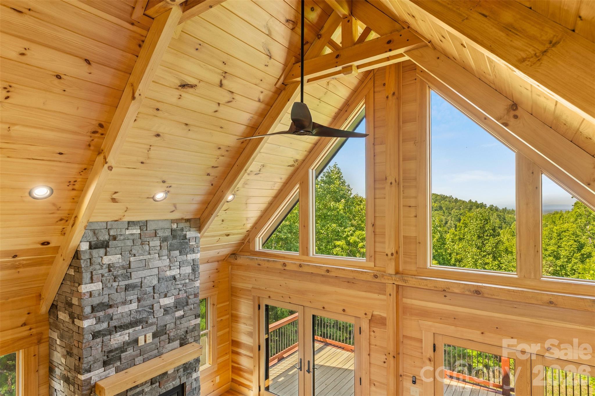 170 Summit Drive Nebo NC 28761