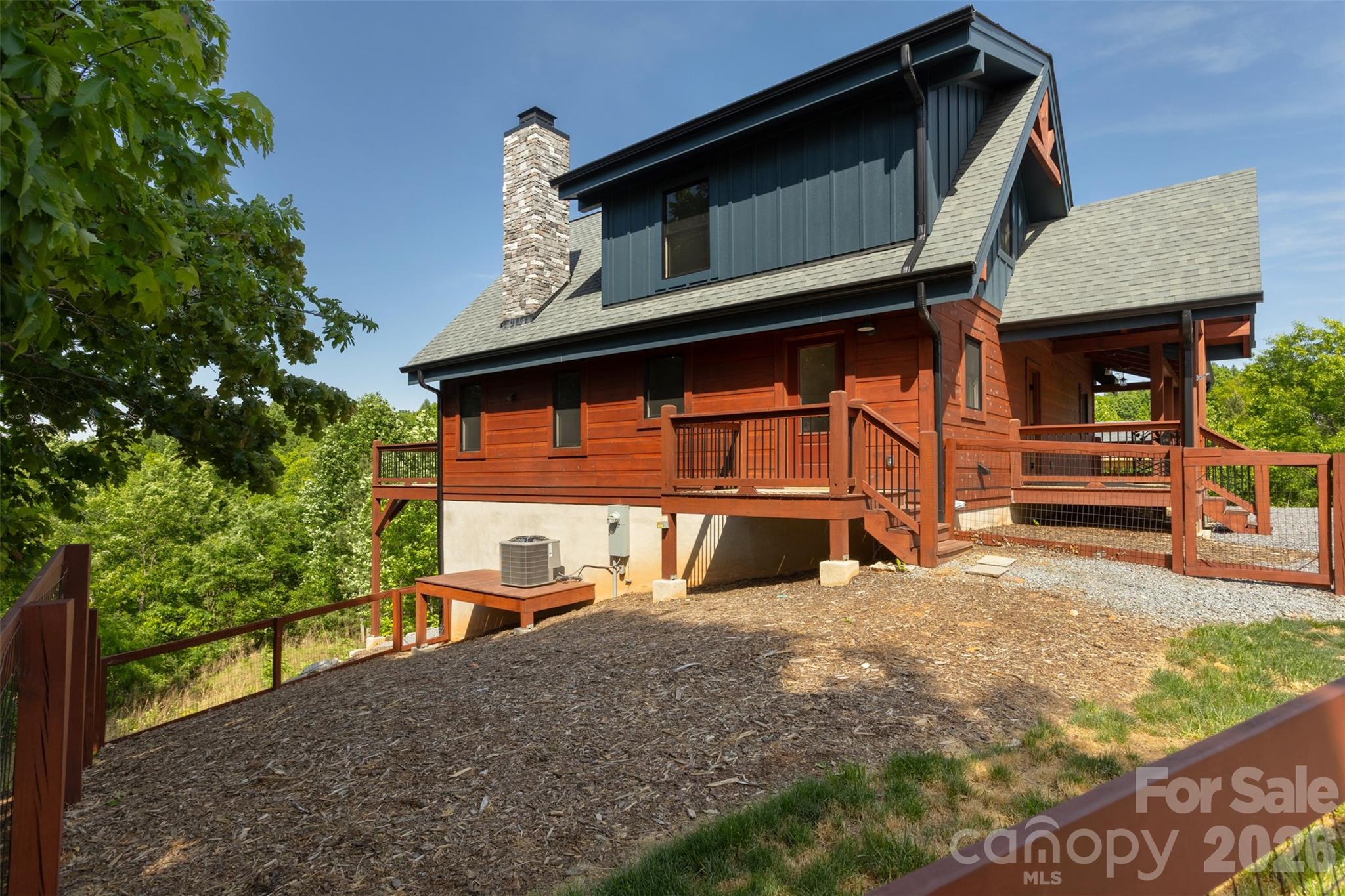 170 Summit Drive Nebo NC 28761