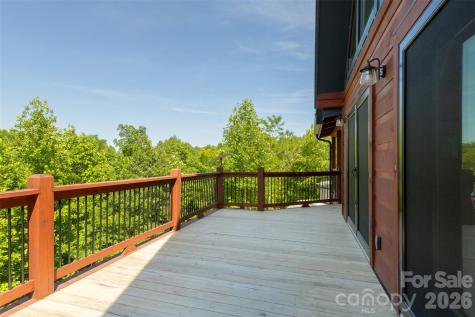 170 Summit Drive Nebo NC 28761