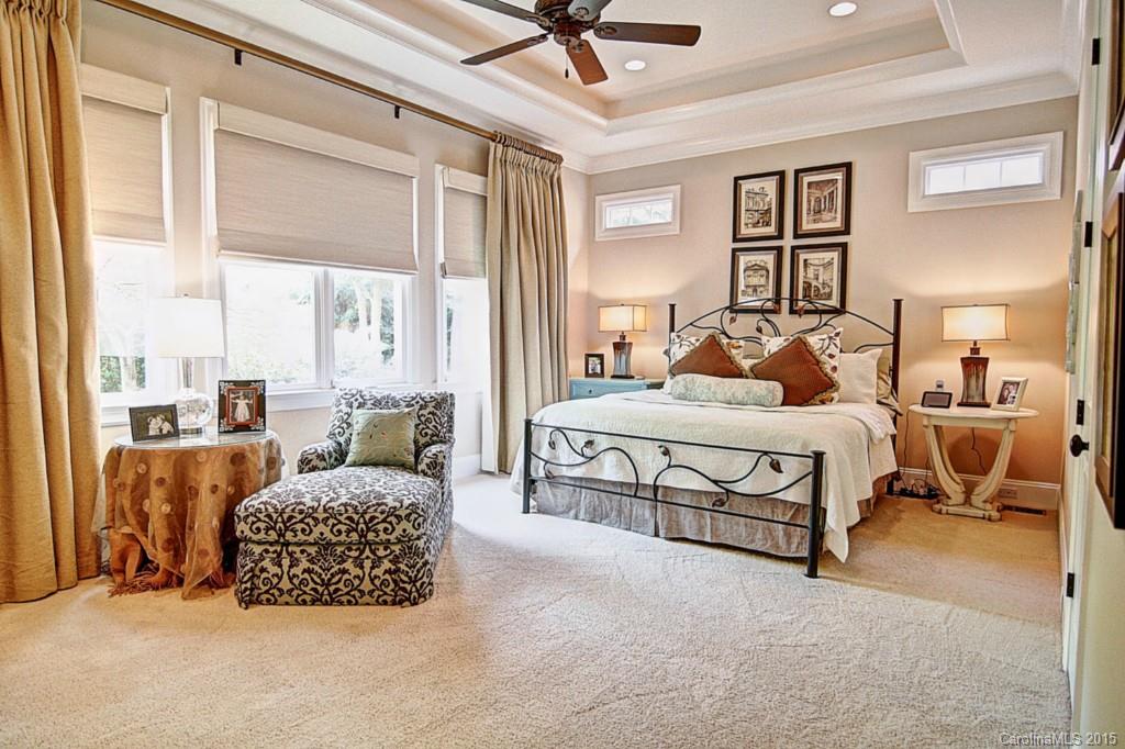 6927 Conservatory Lane Charlotte NC 28210