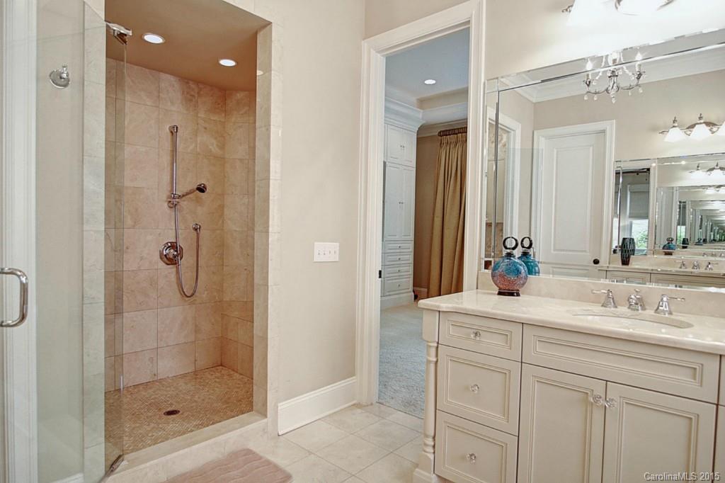 6927 Conservatory Lane Charlotte NC 28210