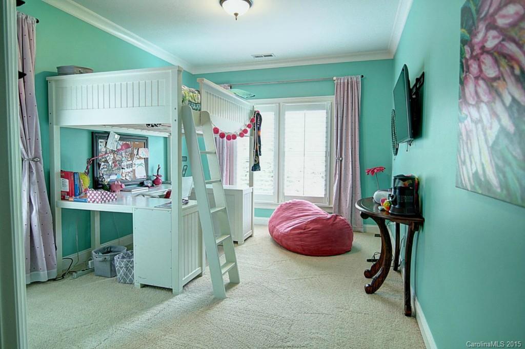 6927 Conservatory Lane Charlotte NC 28210