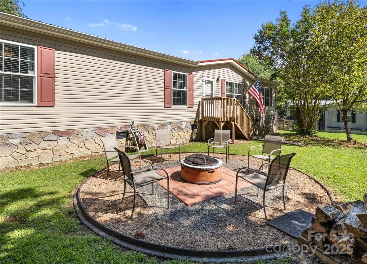 132 Bailey Mountain Road Mars Hill NC 28754