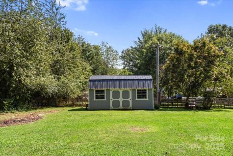 132 Bailey Mountain Road Mars Hill NC 28754