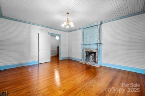 101 1st Street NW Catawba NC 28609