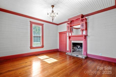 101 1st Street NW Catawba NC 28609