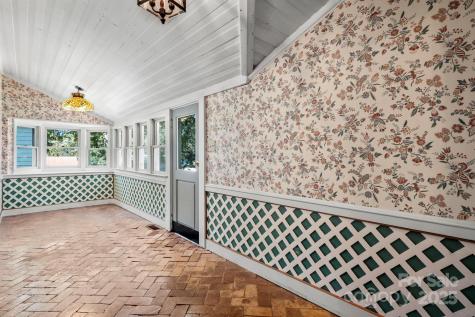 101 1st Street NW Catawba NC 28609