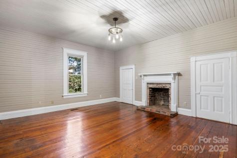 101 1st Street NW Catawba NC 28609