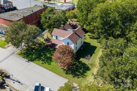 101 1st Street NW Catawba NC 28609