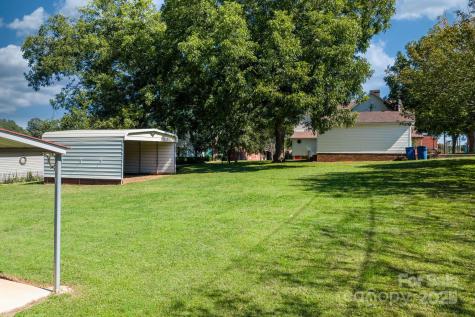 101 1st Street NW Catawba NC 28609