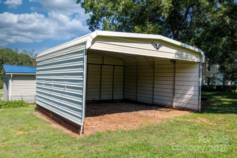 101 1st Street NW Catawba NC 28609