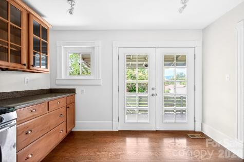 39 Bartlett Street Asheville NC 28801