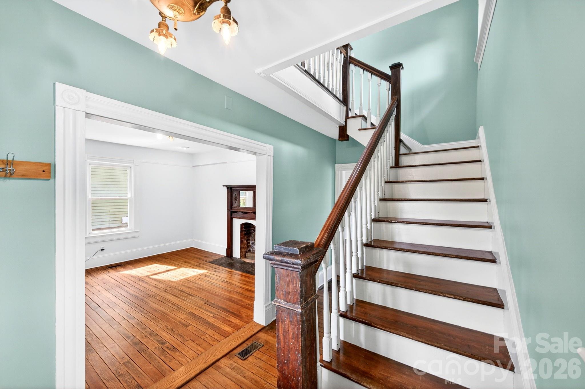 39 Bartlett Street Asheville NC 28801