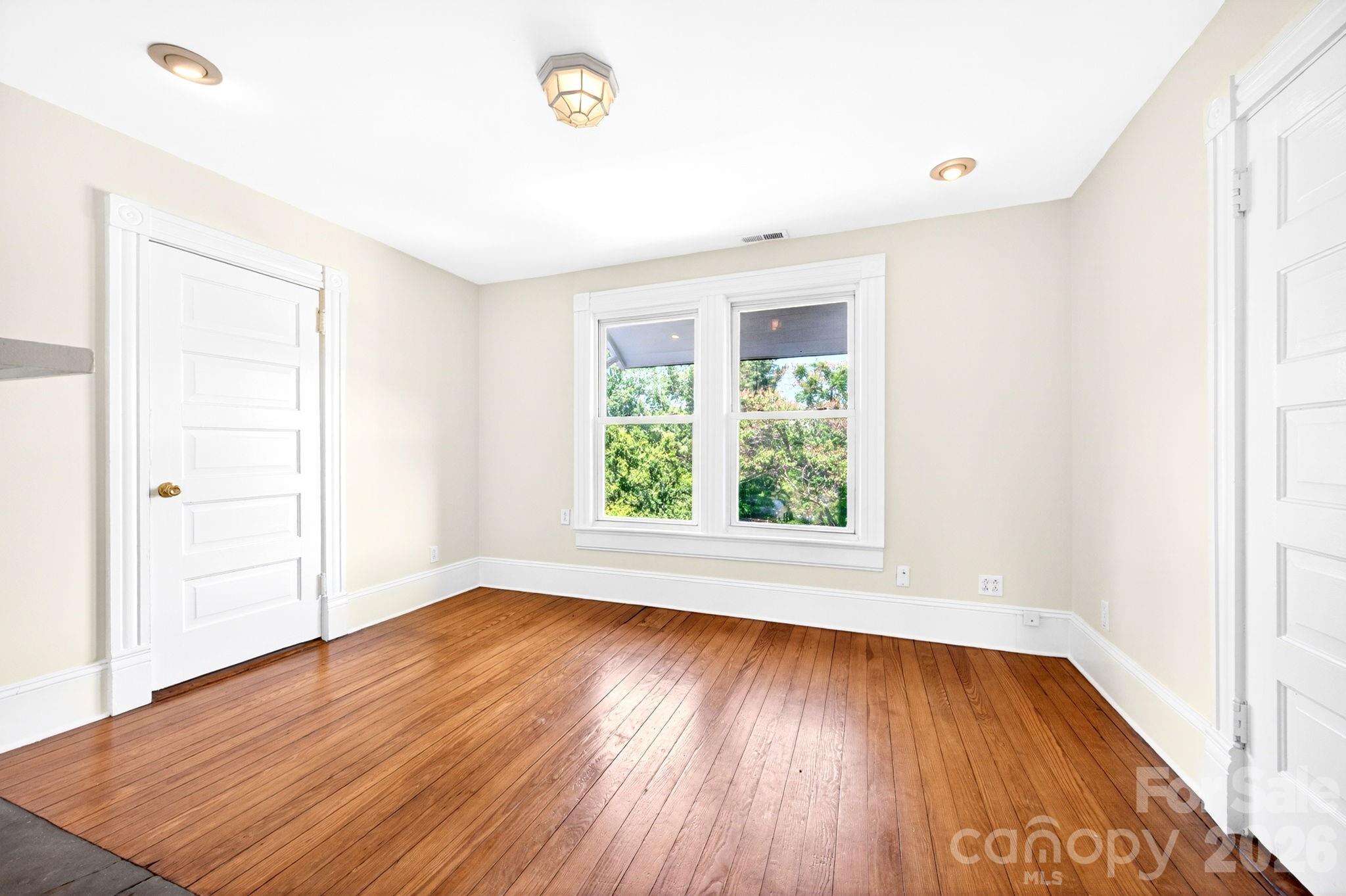 39 Bartlett Street Asheville NC 28801