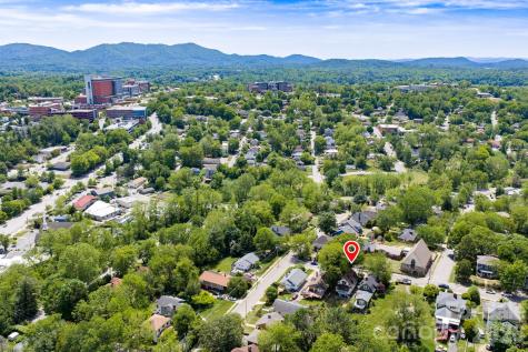 39 Bartlett Street Asheville NC 28801