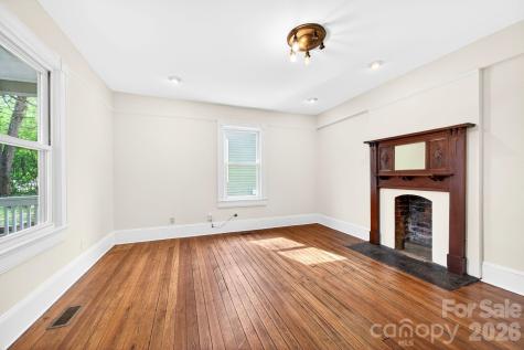 39 Bartlett Street Asheville NC 28801