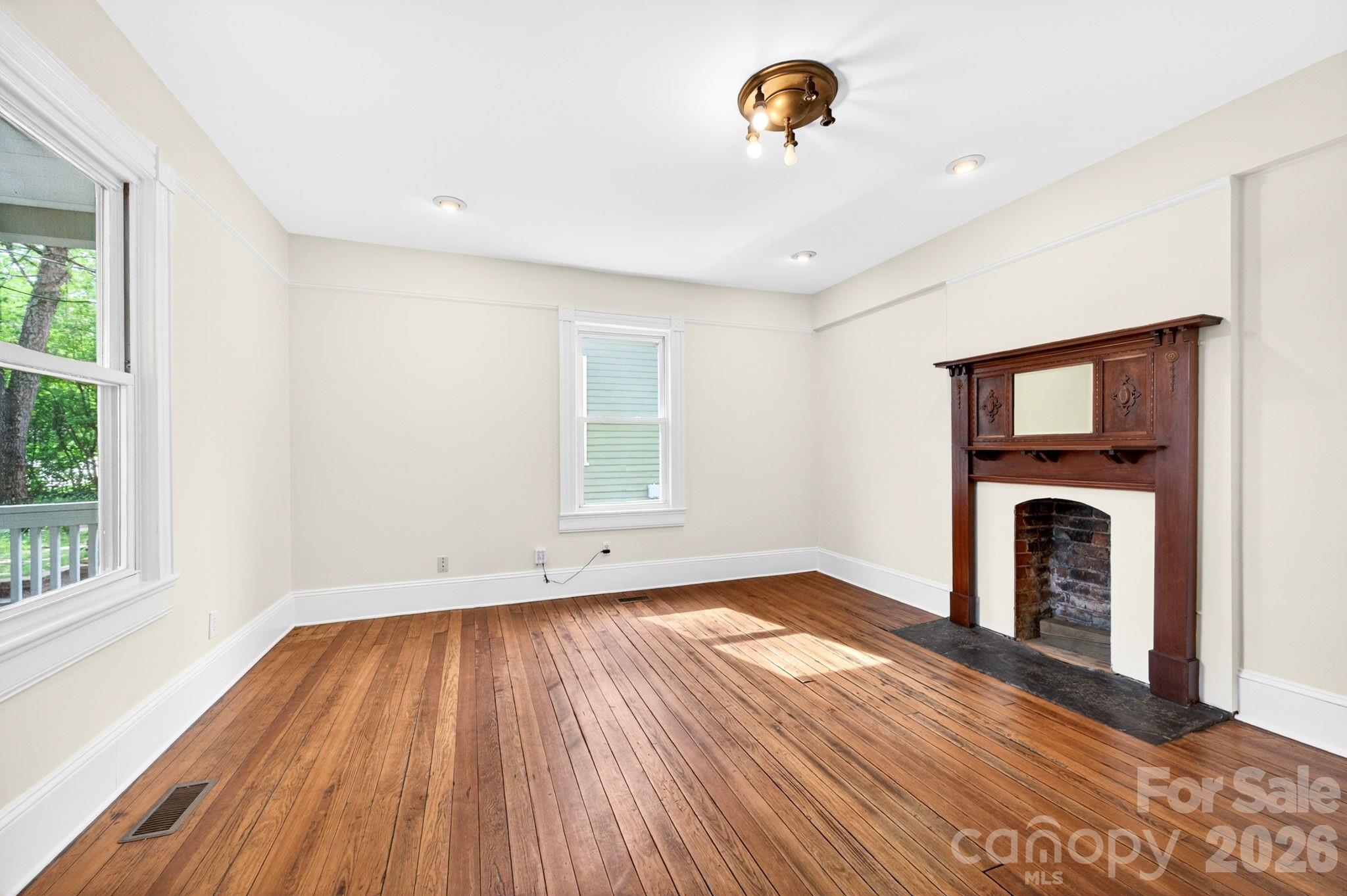 39 Bartlett Street Asheville NC 28801