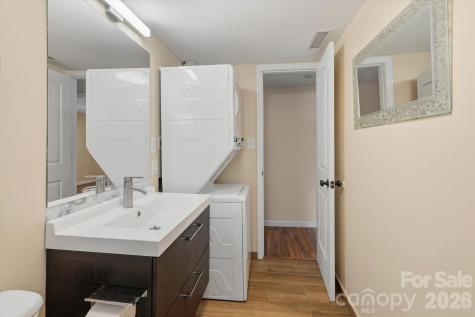 89 Carolina Avenue Brevard NC 28712