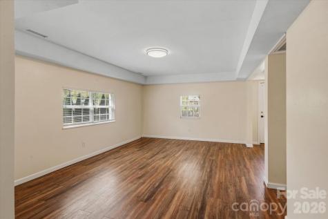 89 Carolina Avenue Brevard NC 28712