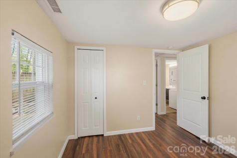 89 Carolina Avenue Brevard NC 28712