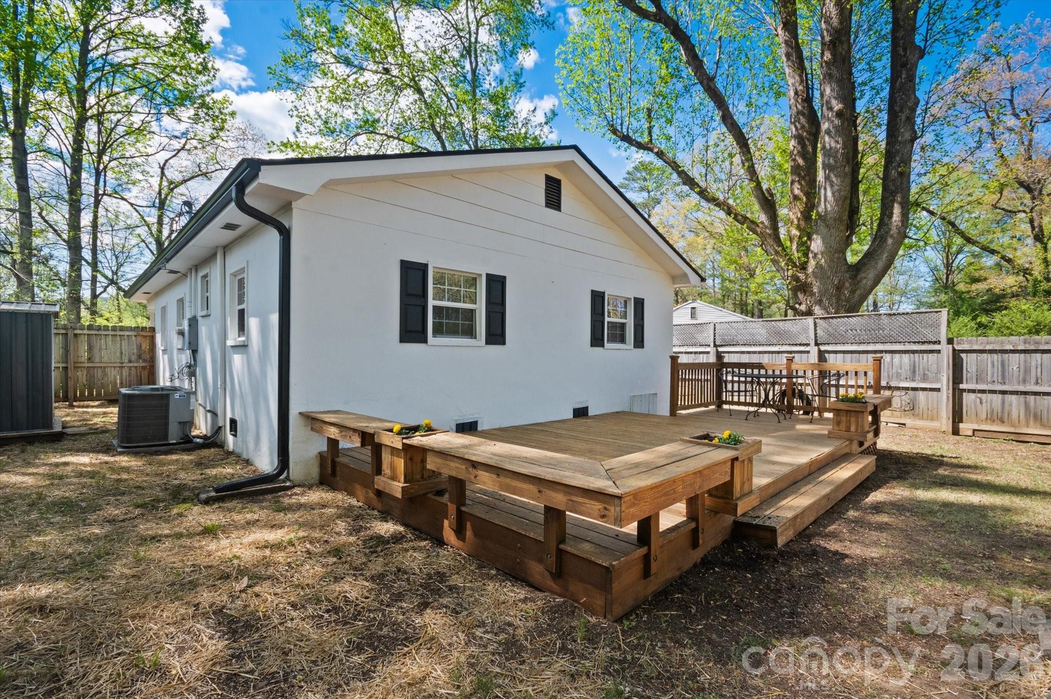 89 Carolina Avenue Brevard NC 28712