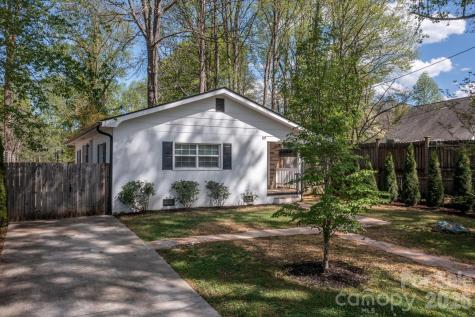 89 Carolina Avenue Brevard NC 28712