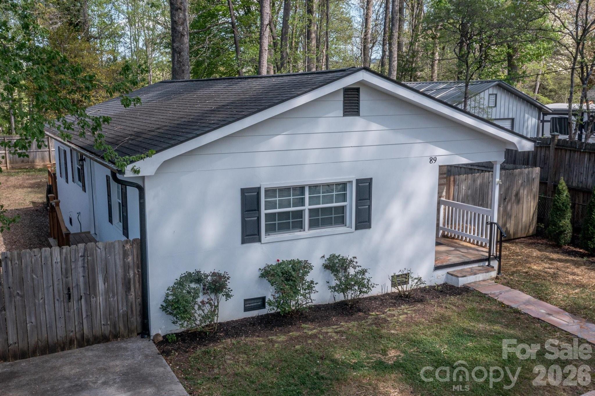 89 Carolina Avenue Brevard NC 28712