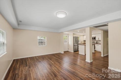 89 Carolina Avenue Brevard NC 28712