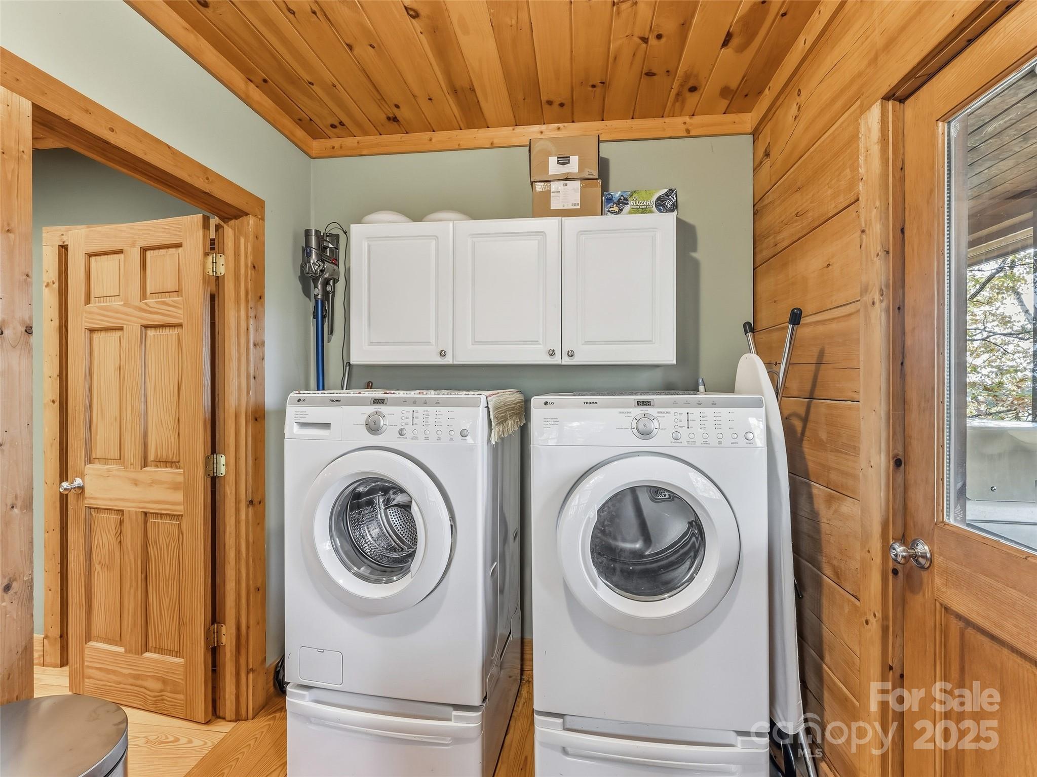 167 Mountain Vista Drive Saluda NC 28773