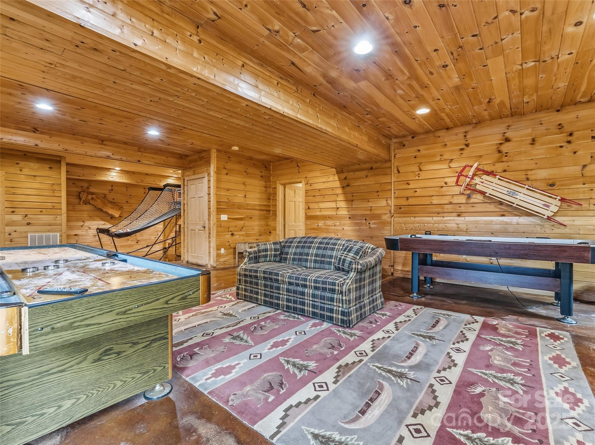 167 Mountain Vista Drive Saluda NC 28773
