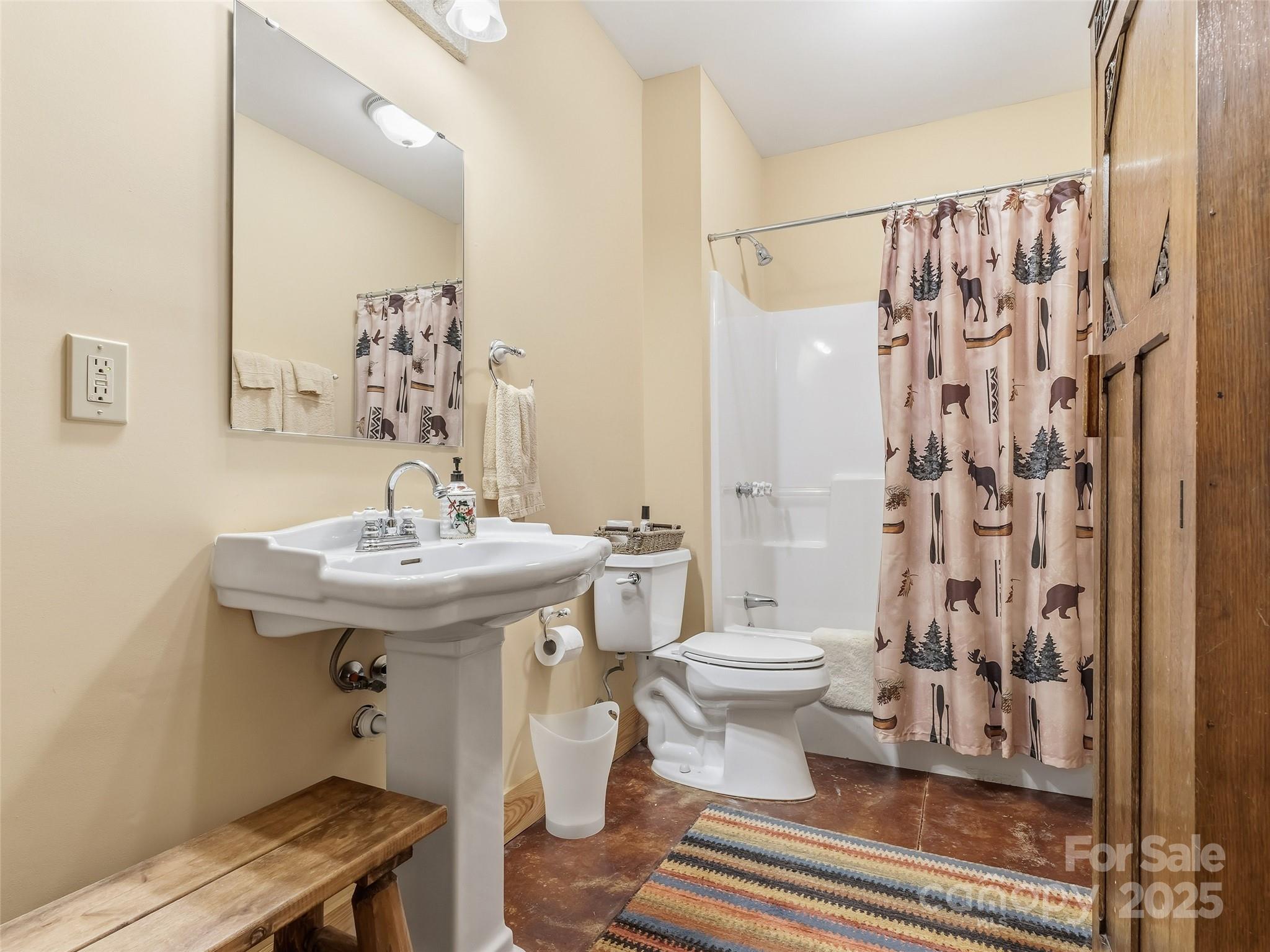 167 Mountain Vista Drive Saluda NC 28773