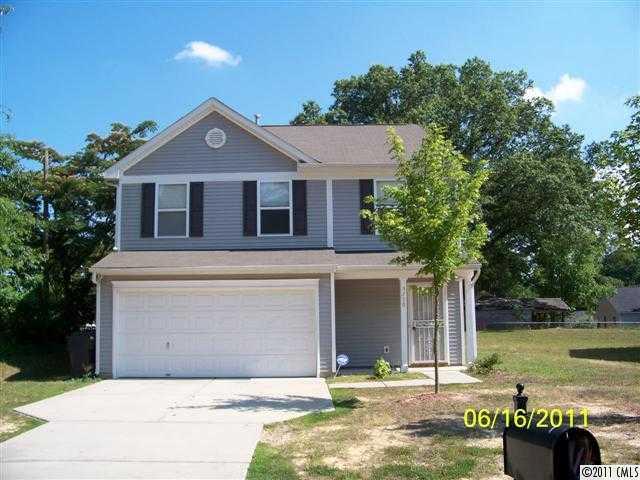 3130 Decapolis Drive Charlotte NC 28215