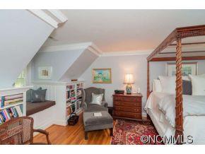 59 Hilltop Road Asheville NC 28803