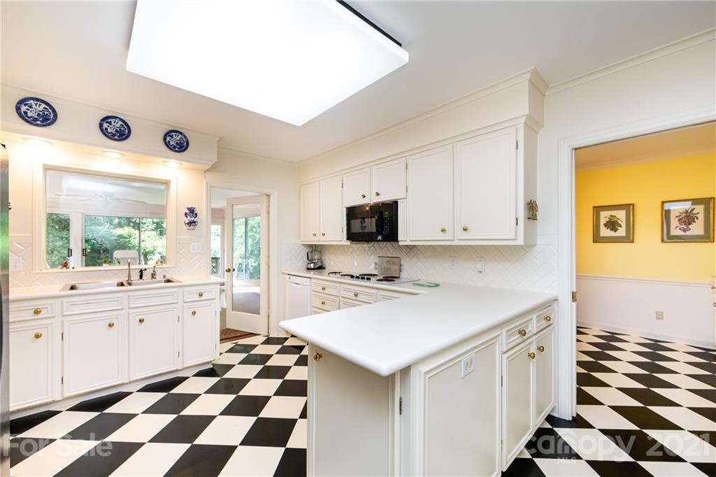 3752 Larkston Drive Charlotte NC 28226