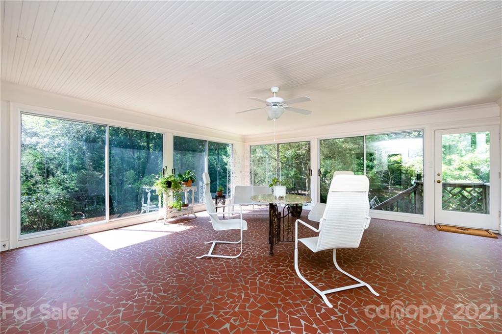 3752 Larkston Drive Charlotte NC 28226