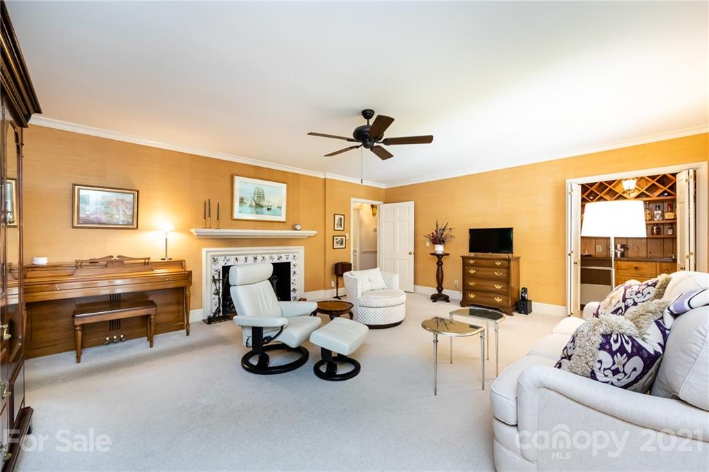 3752 Larkston Drive Charlotte NC 28226