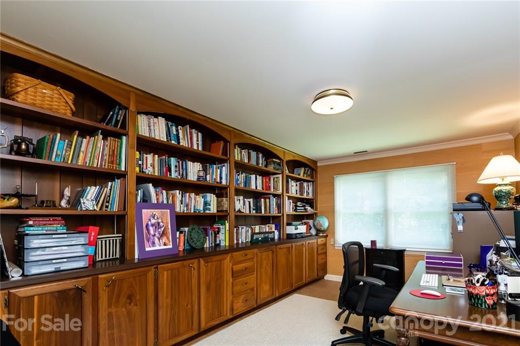 3752 Larkston Drive Charlotte NC 28226