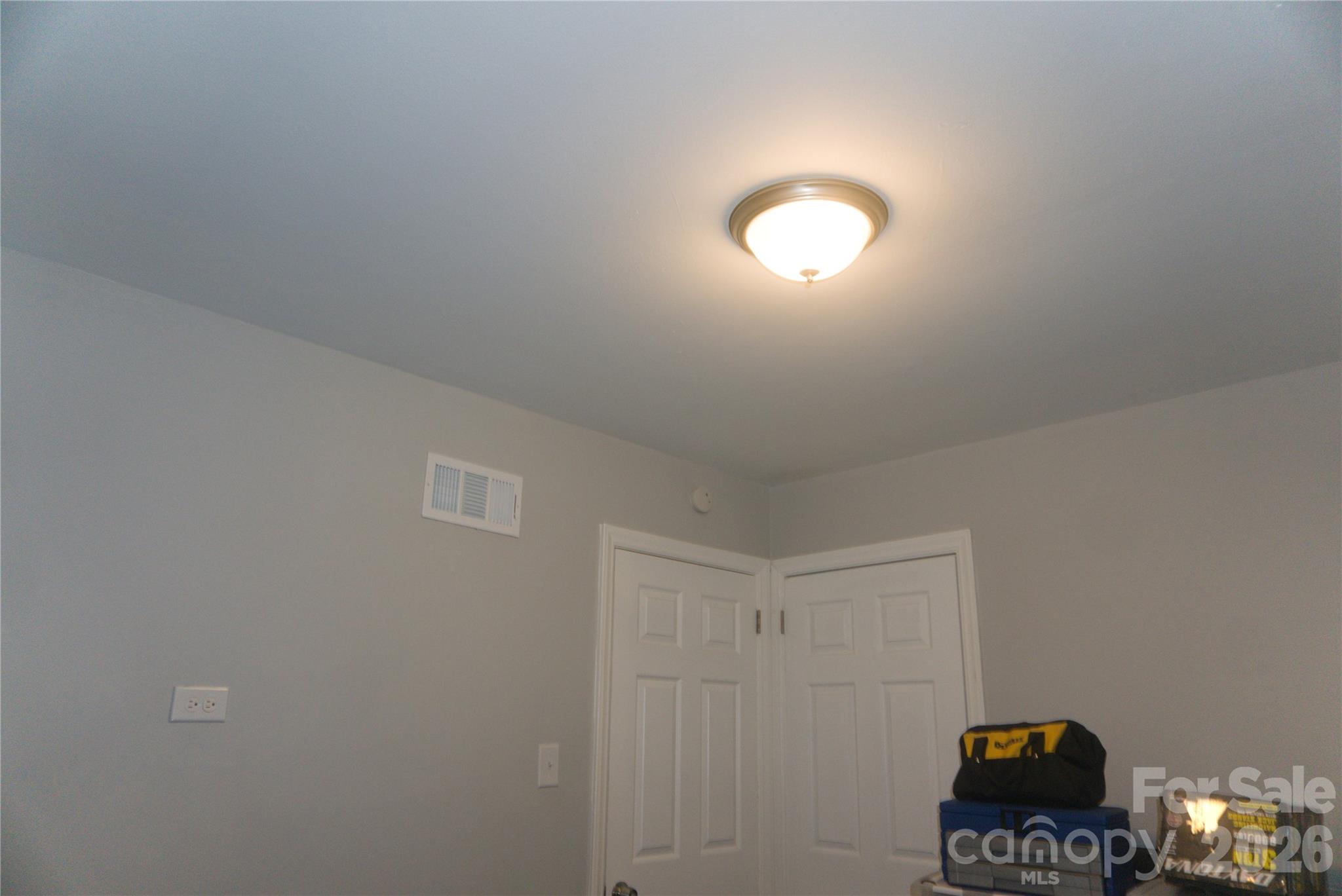 2851 Burbank Drive Charlotte NC 28216
