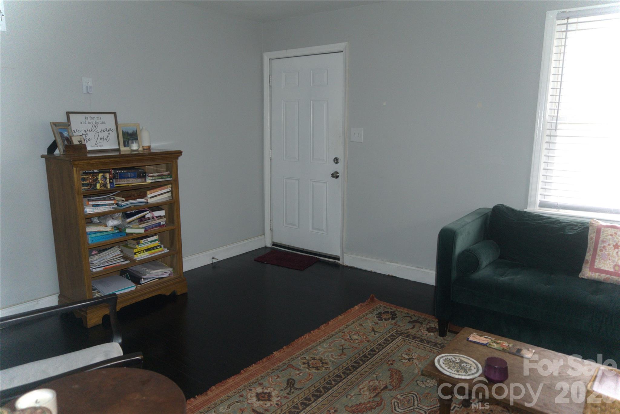 2851 Burbank Drive Charlotte NC 28216