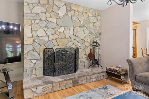 3 Northwood Road Asheville NC 28804