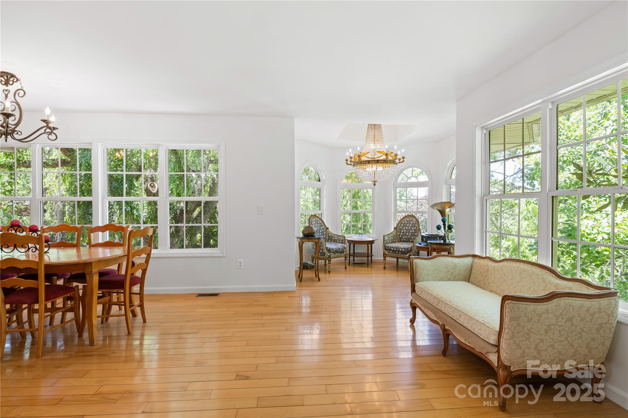 3 Northwood Road Asheville NC 28804