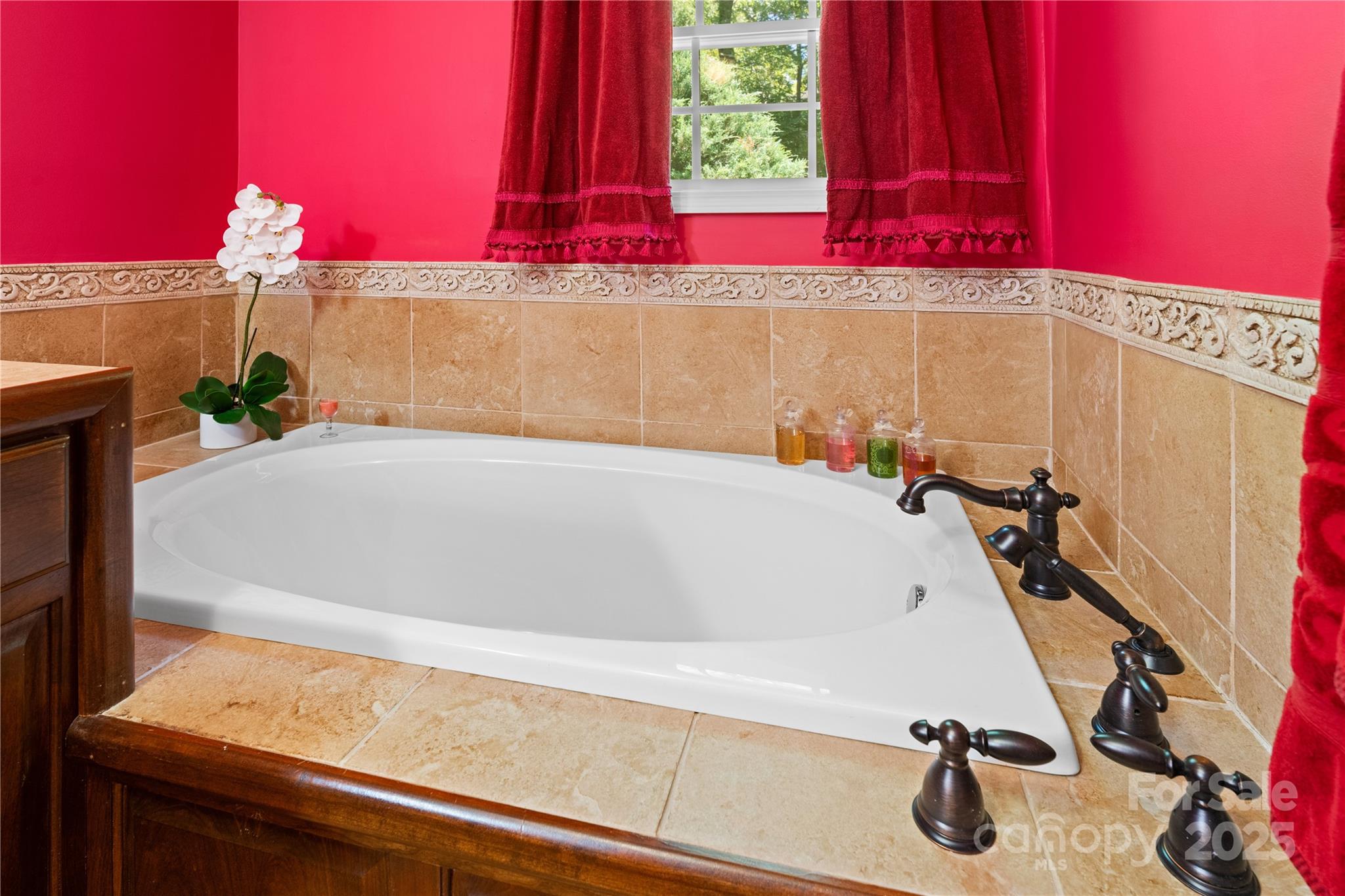 3 Northwood Road Asheville NC 28804