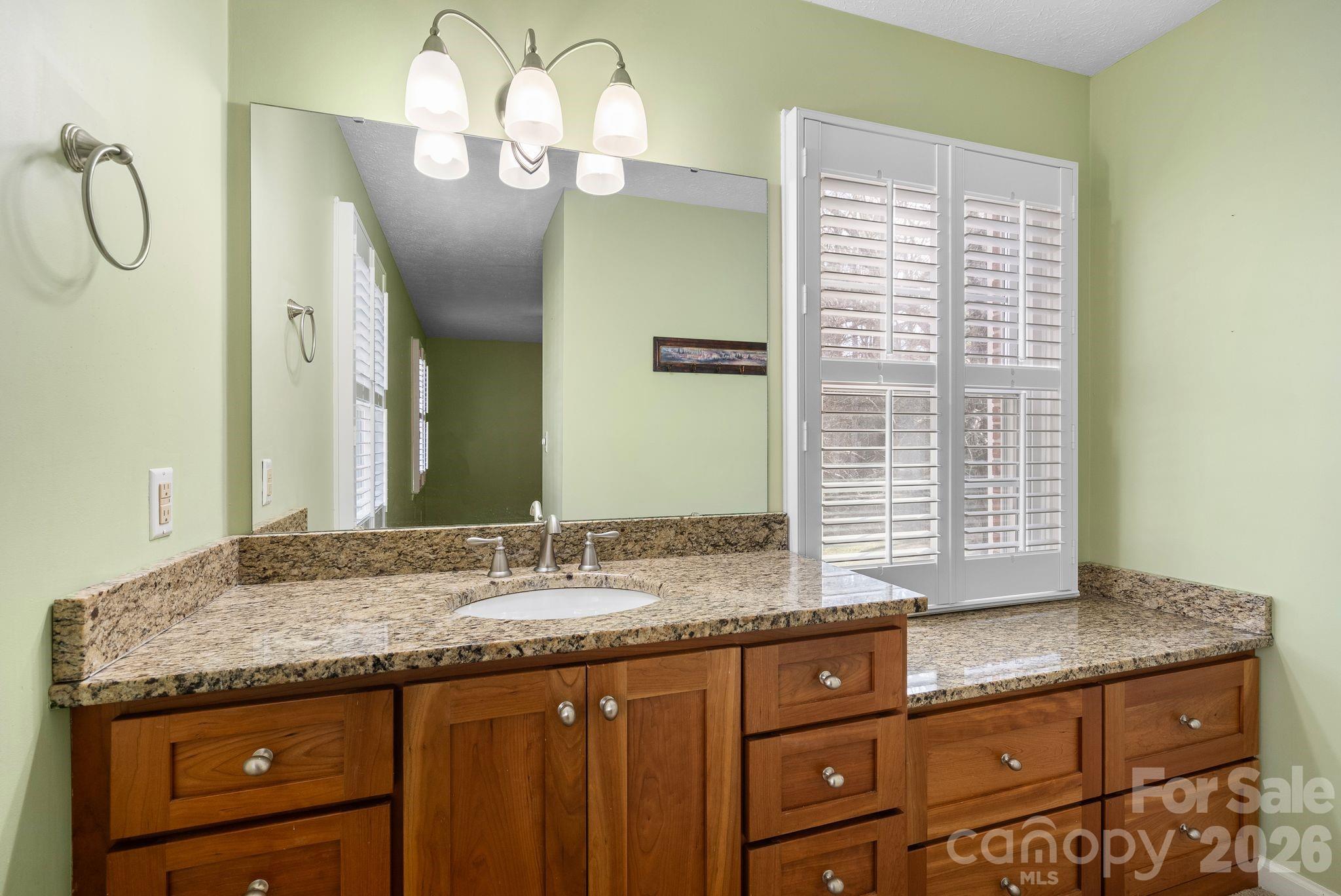 1411 Kensington Road Hendersonville NC 28791