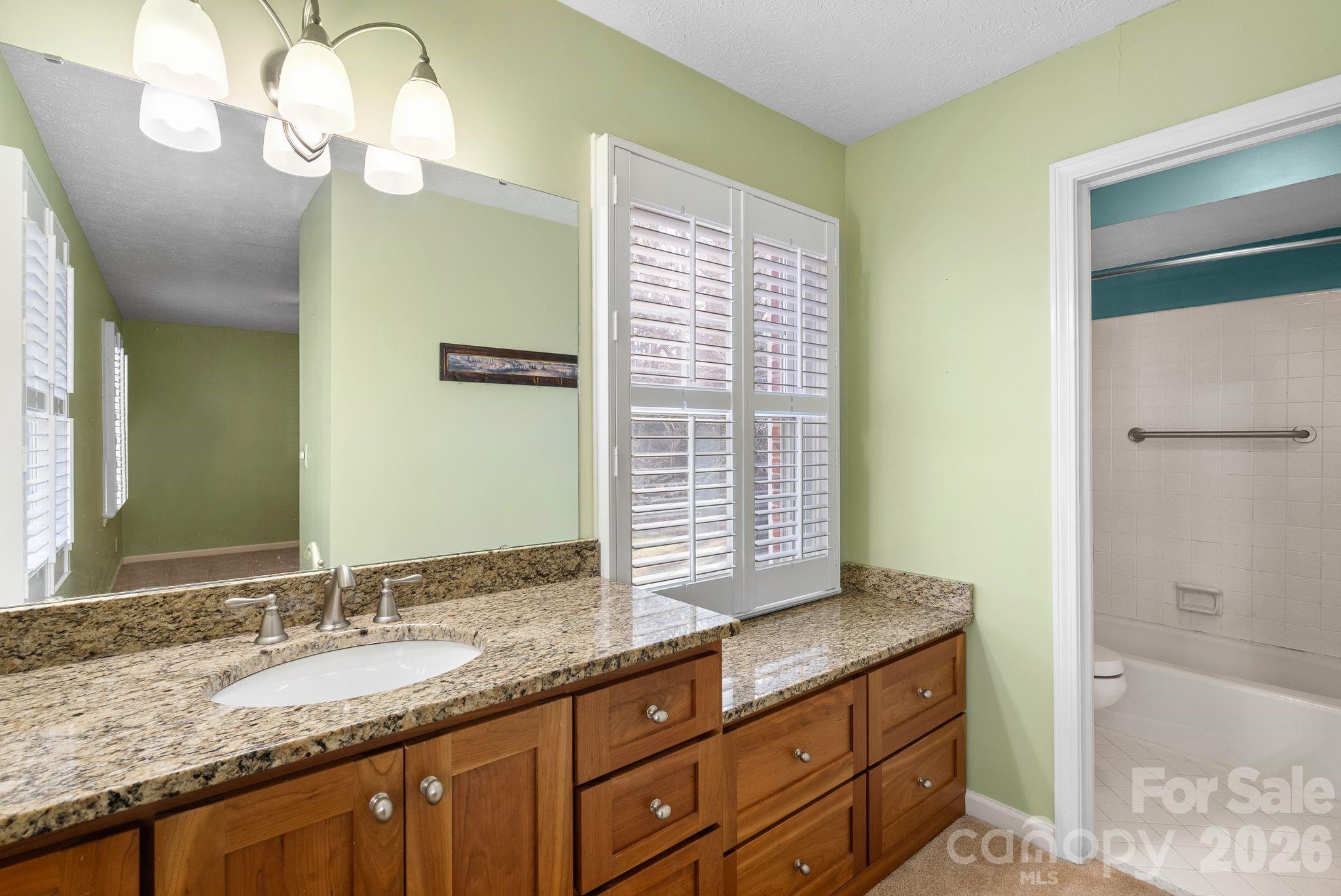 1411 Kensington Road Hendersonville NC 28791
