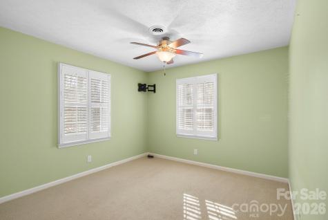 1411 Kensington Road Hendersonville NC 28791